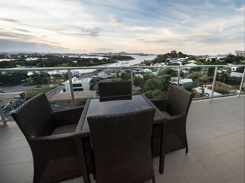 Curtis Central Apartments - Accommodation Guide 2
