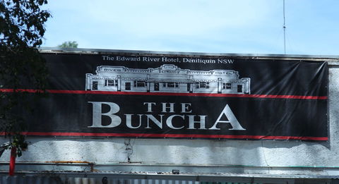 Edward River Hotel - Accommodation Guide 1