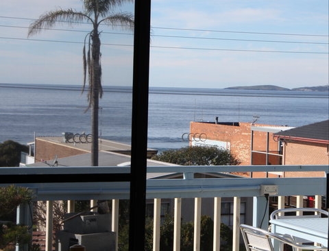 Golf At Glasshouse Rocks - Accommodation Asia 1