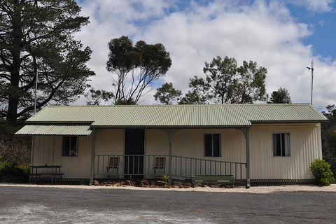 Maldon Caravan And Camping Park - Accommodation Guide 1