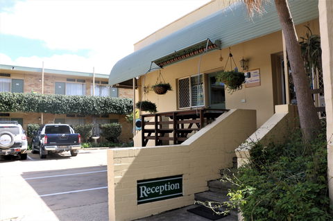 Mid City Motor Inn - Accommodation Guide 2