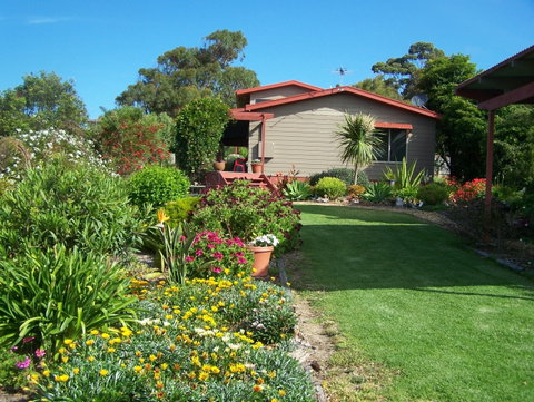 Monaro Cottage - Accommodation Guide 1