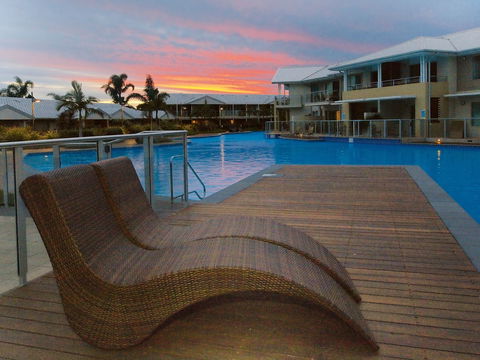 Oaks Port Stephens Pacific Blue Resort - Accommodation China 0