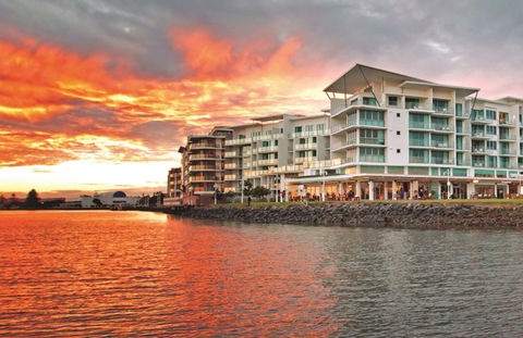 Ramada Hotel & Suites Ballina - Accommodation Asia 0