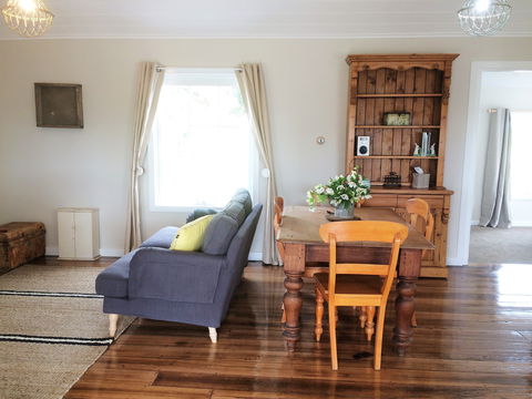 Robin Hood's Well Farm Stay - Accommodation Guide 0