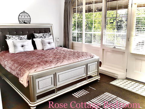 Rose Cottage - Accommodation Asia 2