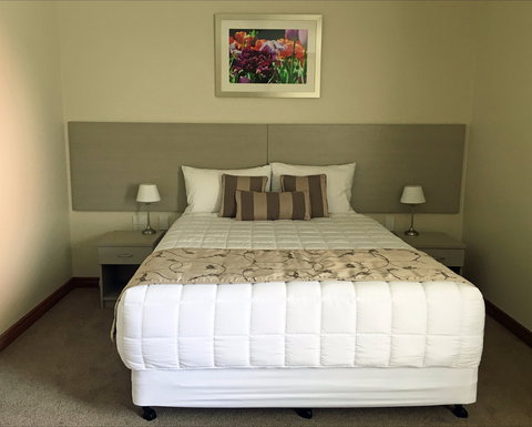 Silver Sands Resort - Accommodation Asia 1