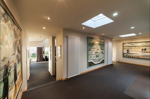 Table House Farm - Accommodation Asia 2