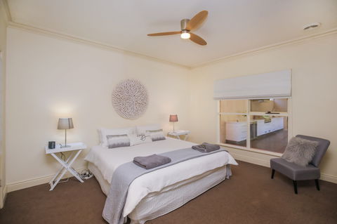 The Hills House At Hahndorf - Accommodation Guide 2