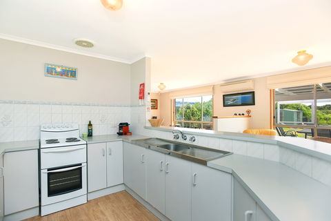 34 Newell Avenue, Middleton - Accommodation China 0
