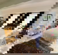 Bangalow Studio Apartment - Accommodation Asia