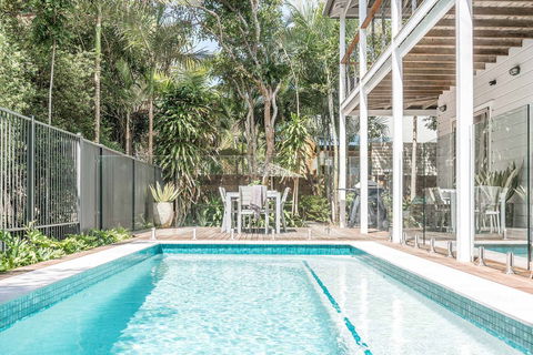 Beach Chalet - Accommodation Asia 0