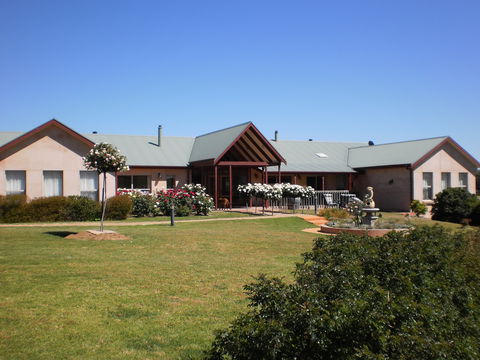 BYO Horse/Bike/Wine - Accommodation China 0