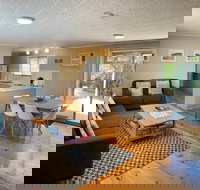 Crows Nest - Accommodation China