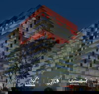 Edge Apartment Hotel