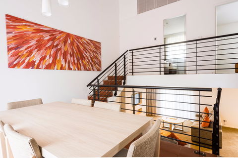 Emu Walk Apartments - Accommodation Guide 1