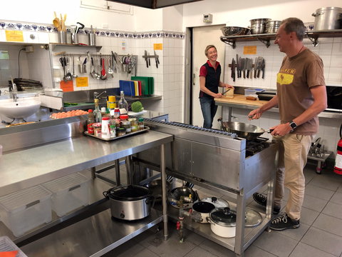 Glenella Guesthouse - Accommodation Asia 2