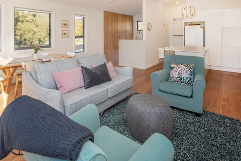 Grasmere Chalet - Accommodation Asia 1