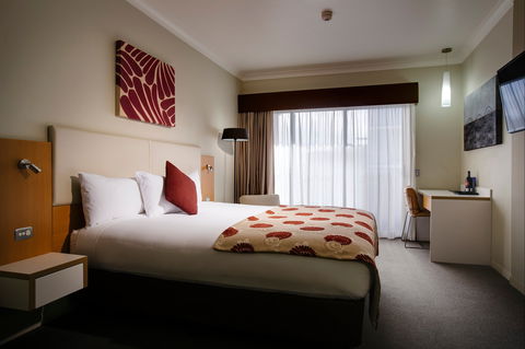 Grand Hotel And Apartments Townsville - Accommodation Asia 2