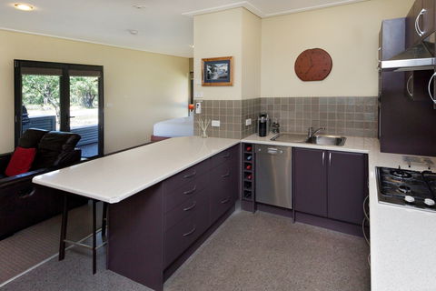 Kickenback Studio - Accommodation Asia 2