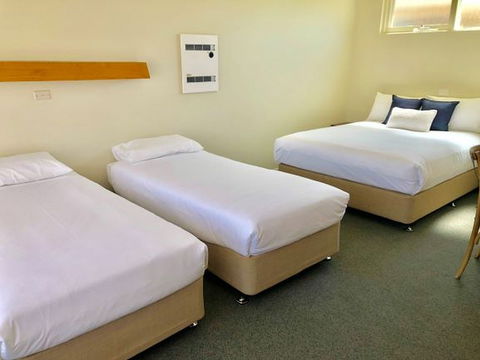 Marina Motel Rooms - Accommodation Asia 2
