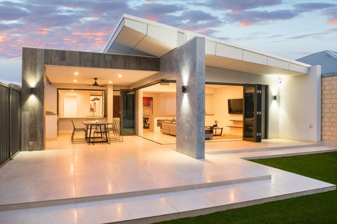 Marine Life - Accommodation Asia 0