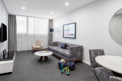 Meriton Suites North Sydney - Accommodation Asia 2