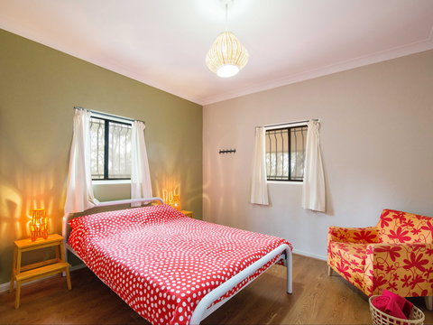 Mount Lofty Cottage YHA - Accommodation Asia 2