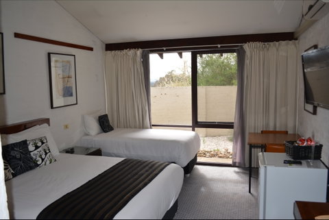The Apple Inn - Accommodation Guide 1