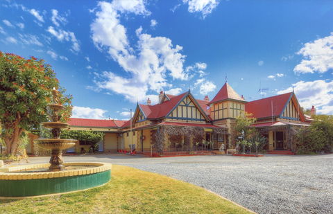 The Lodge Outback Motel - Accommodation China 0