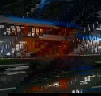 The Cob Barn - Accommodation Guide