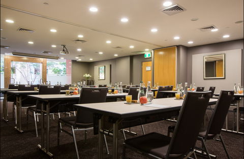 The Sebel Quay West Suites Sydney - Accommodation Guide 1