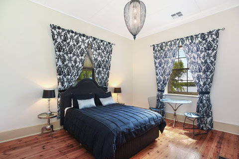 Wellington Courthouse. - Accommodation Asia 1