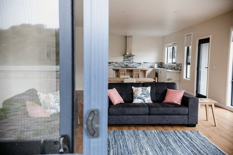 Whitemark Foreshore Apartments - Accommodation Asia 1