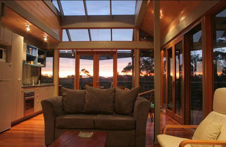 Bombah Point NSW Accommodation China