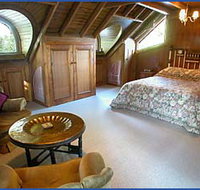 A Camelot Tower and Penthouse - Accommodation Asia