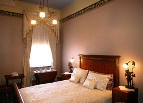 Freeman On Ford - Accommodation Guide 0