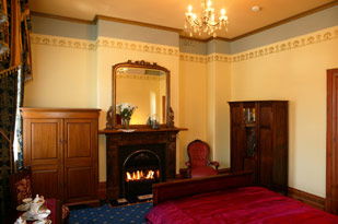 Freeman On Ford - Accommodation Guide 5