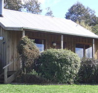 Bloomfield Cottages - Accommodation Guide