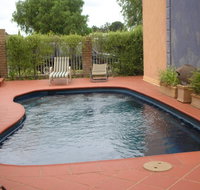 Arlingtons - Accommodation China