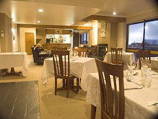 Trackers Mountain Lodge - Accommodation Guide 3