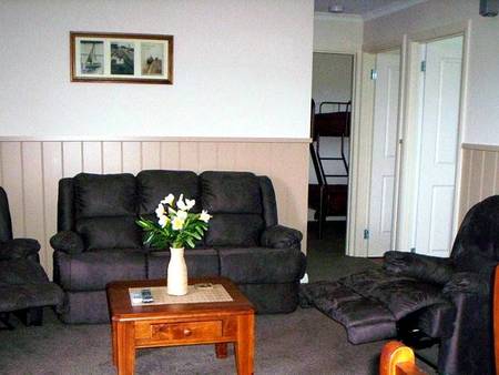 Prom Port Cottages - Accommodation Asia 4