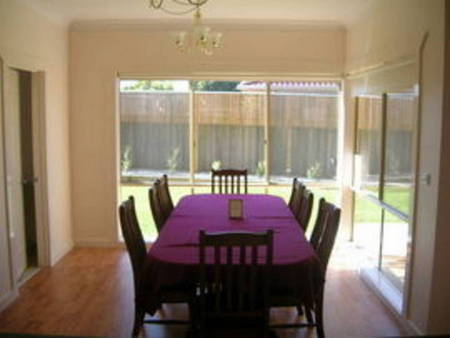 Le Manor - Accommodation Guide 1