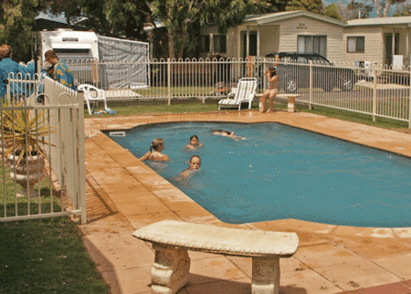 Apollo Bay Holiday Park - Accommodation Guide