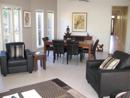 Abalina Cottages - Accommodation Asia 1