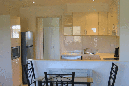 Aztra Gladstone Business Apartments - Accommodation China
