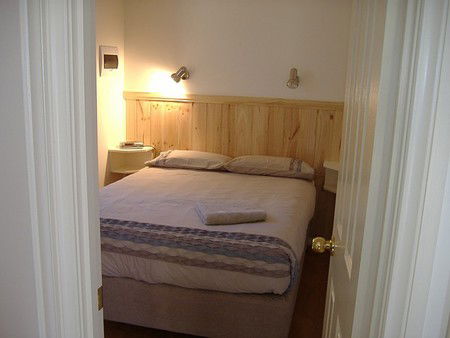 Yackandandah Holiday Park - Accommodation Guide 1