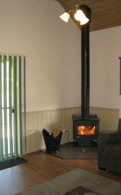 Alpine Valley Cottages - Accommodation Guide 2