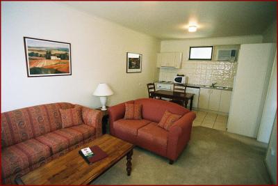Ballarat Colonial Motor Inn - Accommodation Asia 3