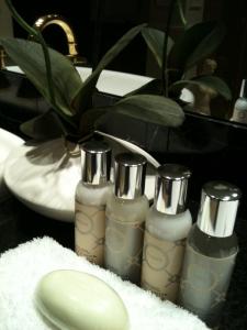 Gallery Apartments - Accommodation Guide 4